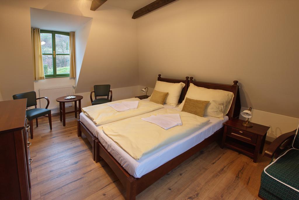 Vila Magnolia Banska Stiavnica Ruang foto